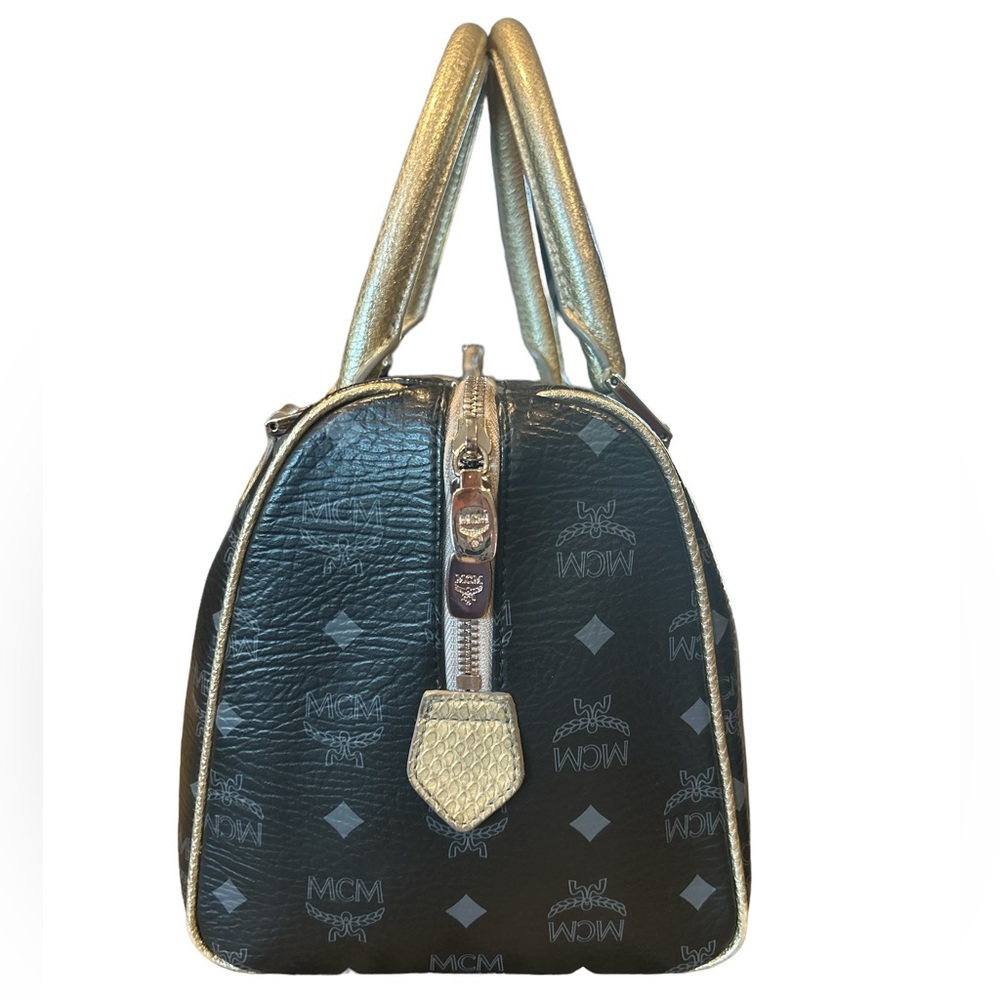 🔥 MCM 🔥Visetos Lion Princess Boston Black and Gold Lion Print Bag - Picture 4 of 13